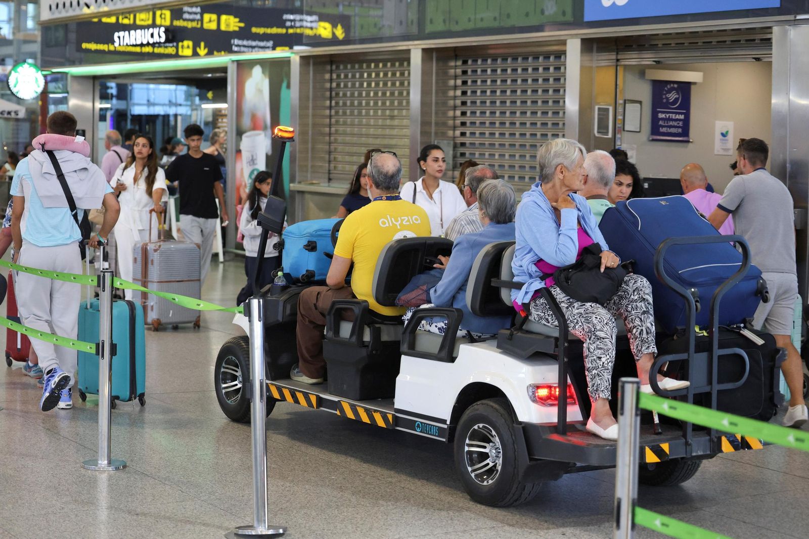 0207AEROPUERTO069.JPG (13690180).jpg