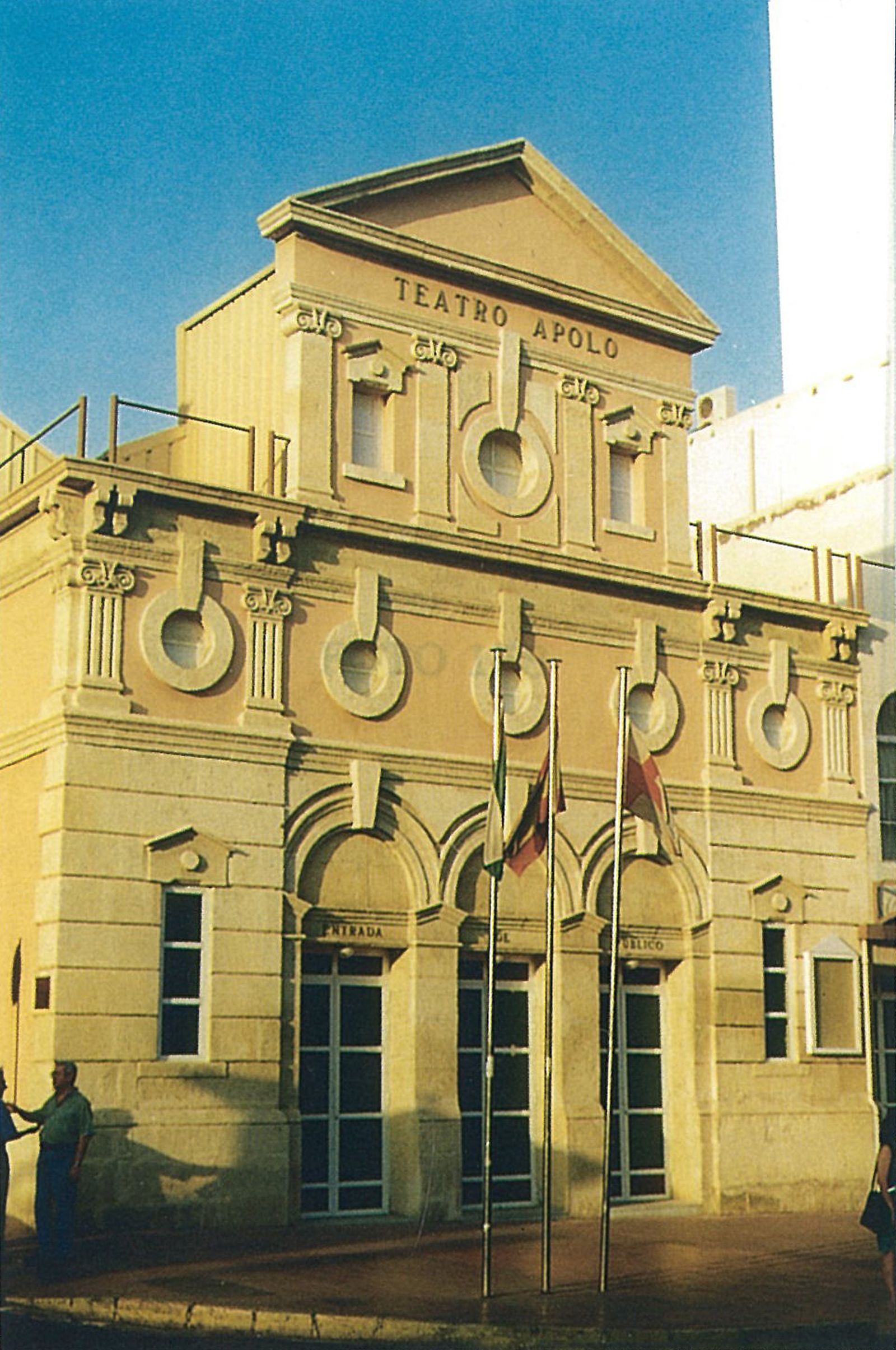 Fachada Teatro Apolo