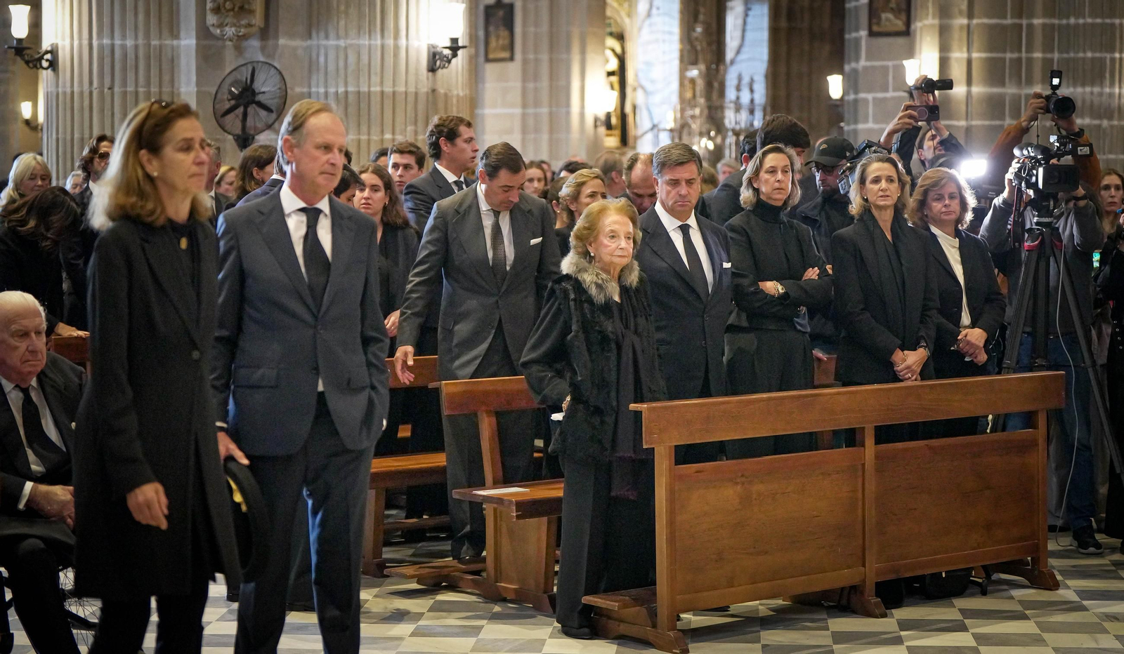 Imágenes del funeral de Álvaro Domecq en la catedral de Jerez