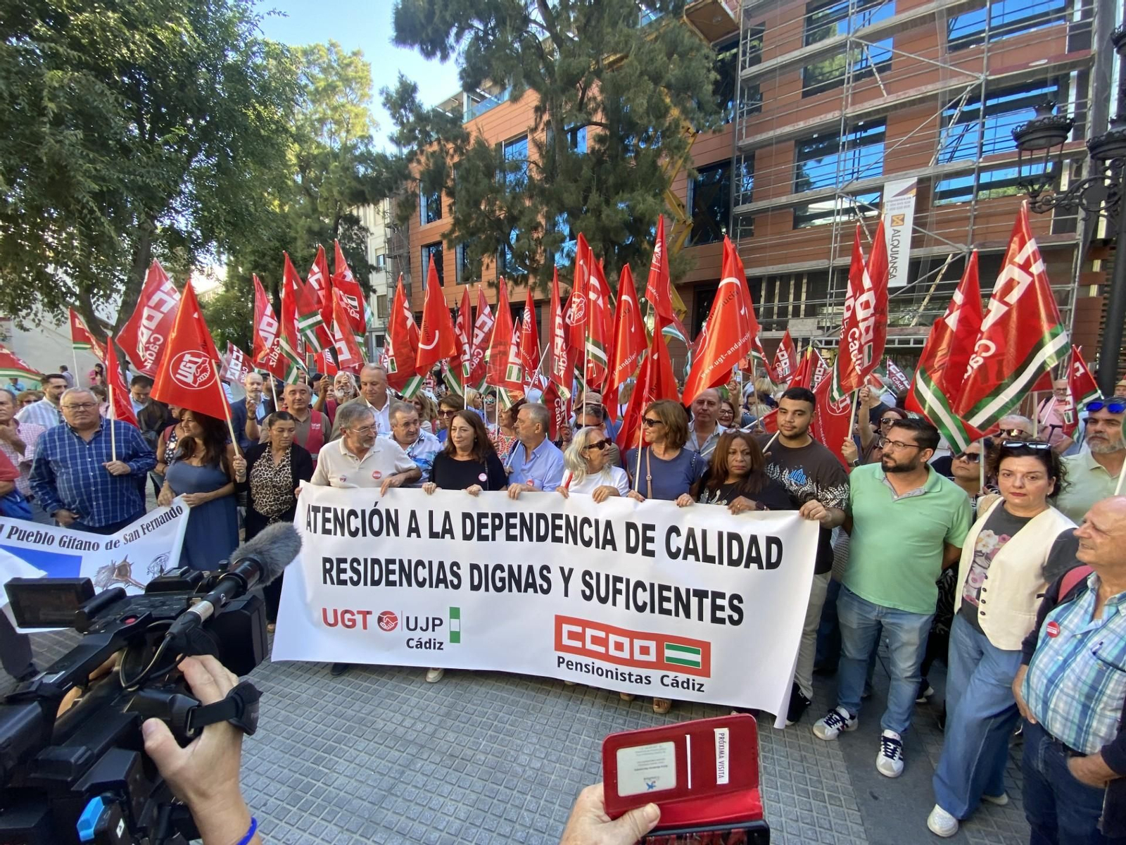 Concentración en Cádiz en el Día de los Mayores reclamando mejores en el sistema de Dependencia.