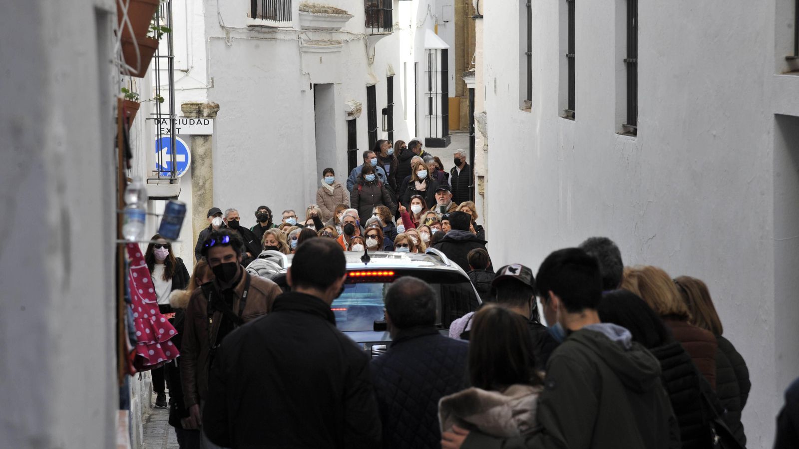 Una marea de gente en Arcos, esta semana de puente.