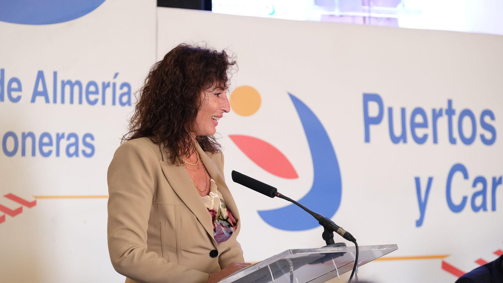 La toma de posesión de Rosario Soto como presidenta del Puerto de Almería