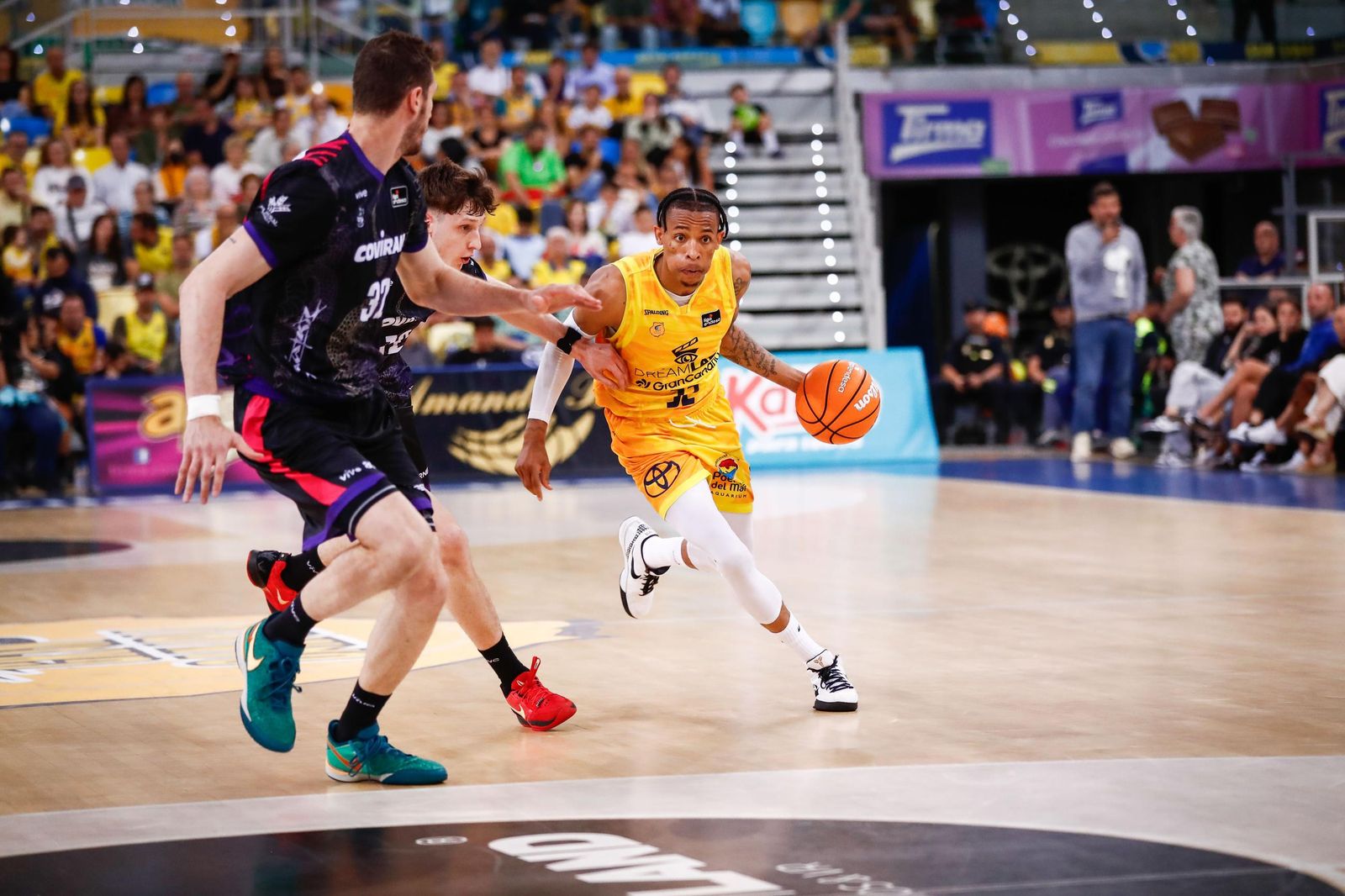 Las mejores imágenes del Gran Canaria-Covirán Granada