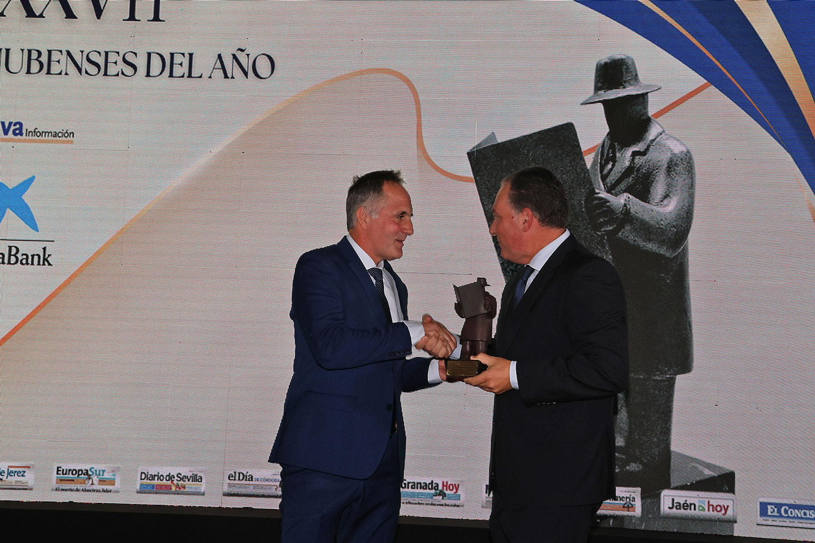 Imágenes de la entrega de los premios Onubenses del año en su 37 edición