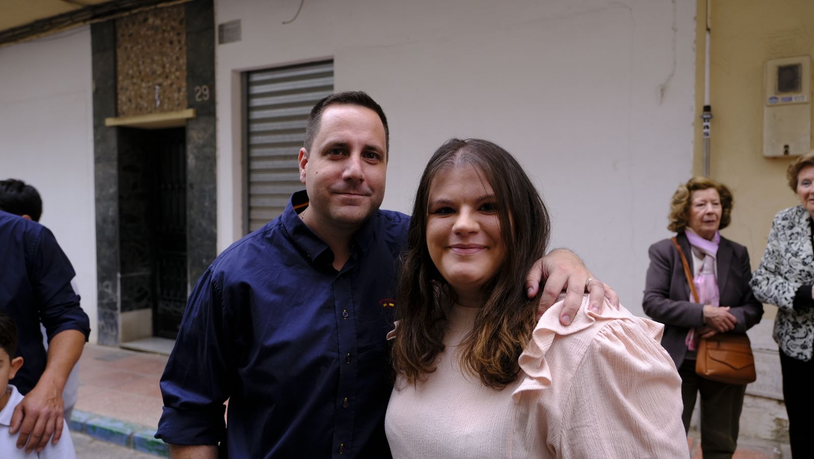 La Borriquita procesiona por las calles de Almería, en imágenes