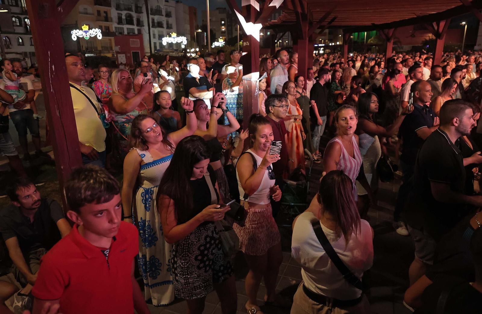Fotos del concierto de Henry Méndez en La Línea