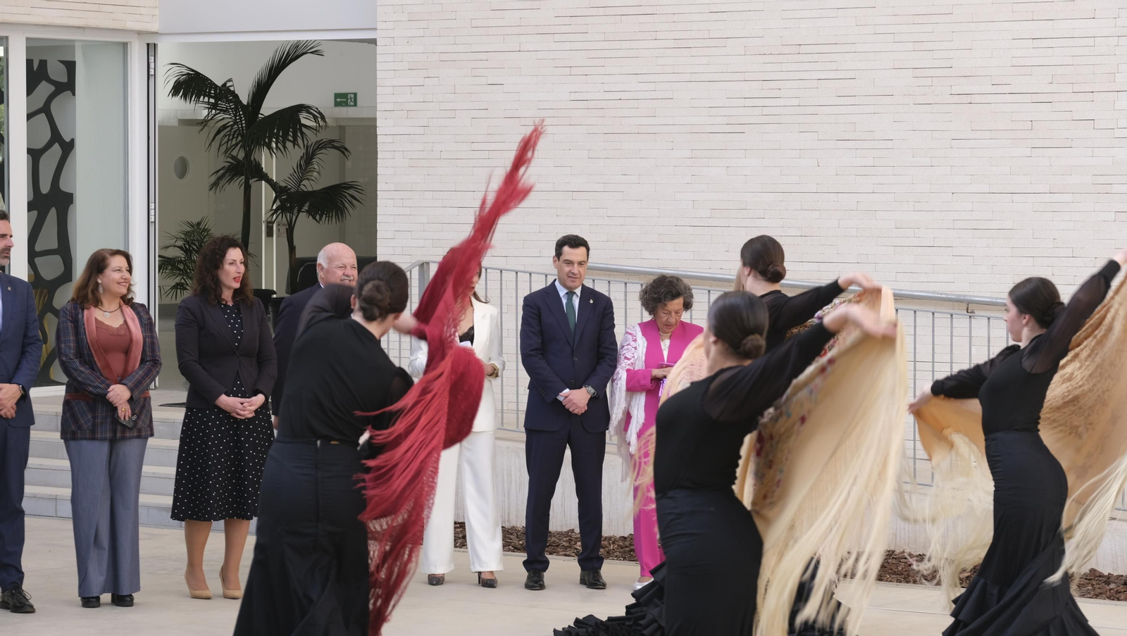 La inauguración del nuevo Conservatorio Profesional de Danza Kina Jiménez, en imágenes