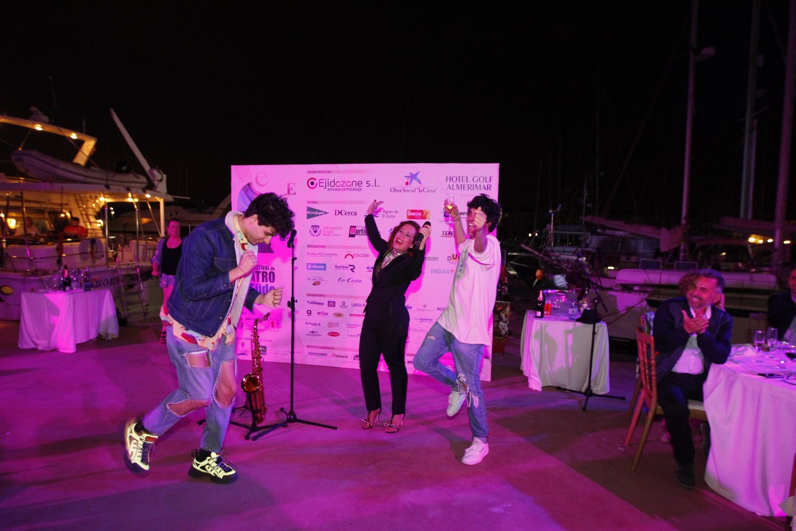 Fotogalería Teatro Comestible. Festival Teatro El Ejido. Puerto Almerimar