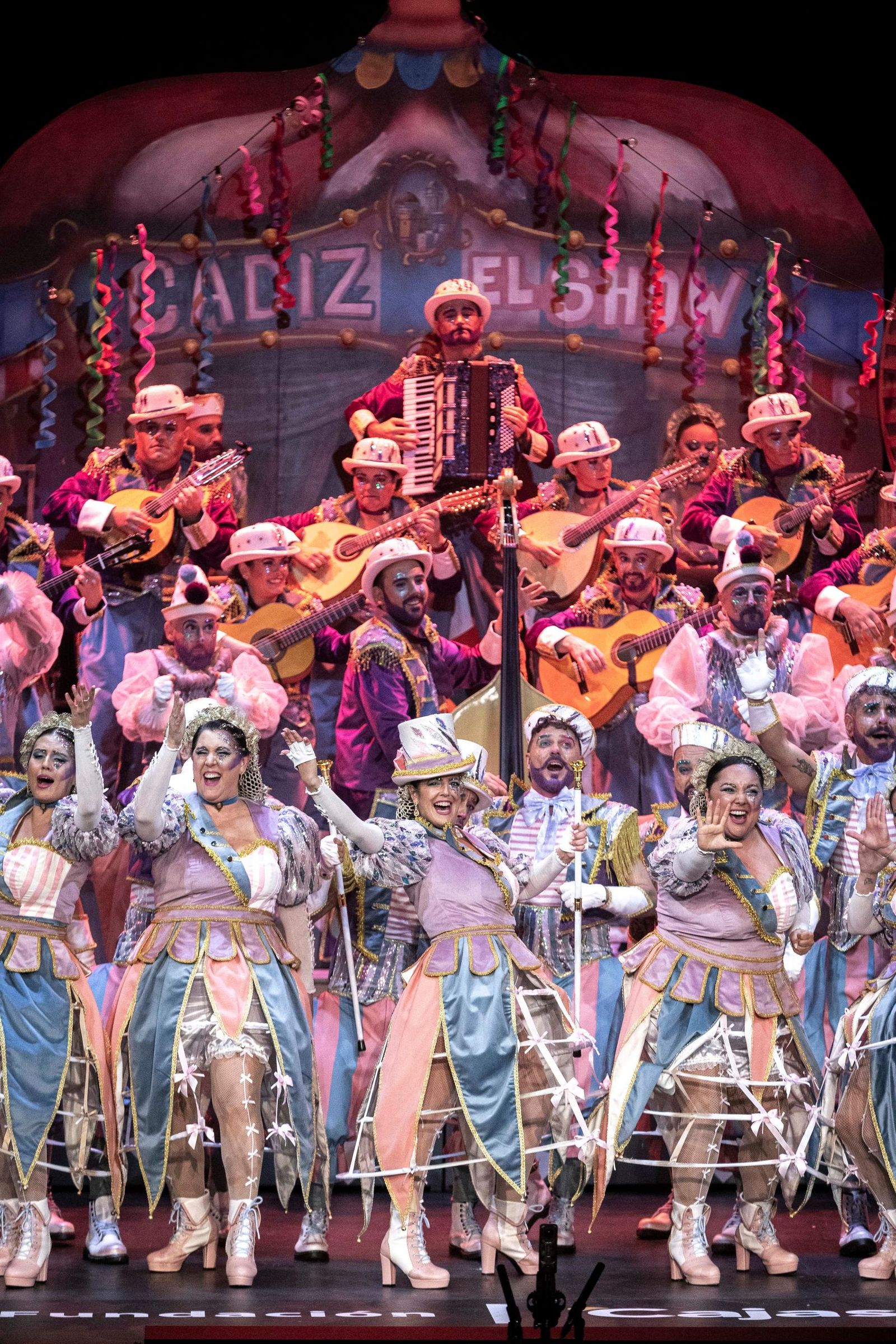 Búscate entre las mejores imágenes de la décima sesión de preliminares del COAC 2025