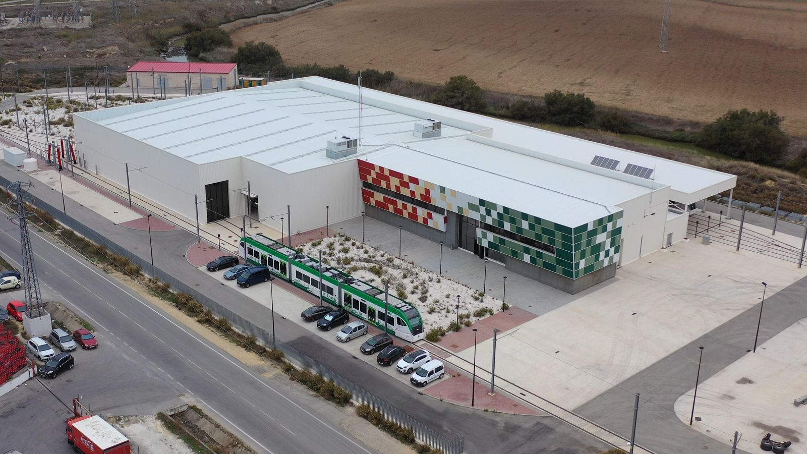 Cocheras del tranvía en Pelagatos.