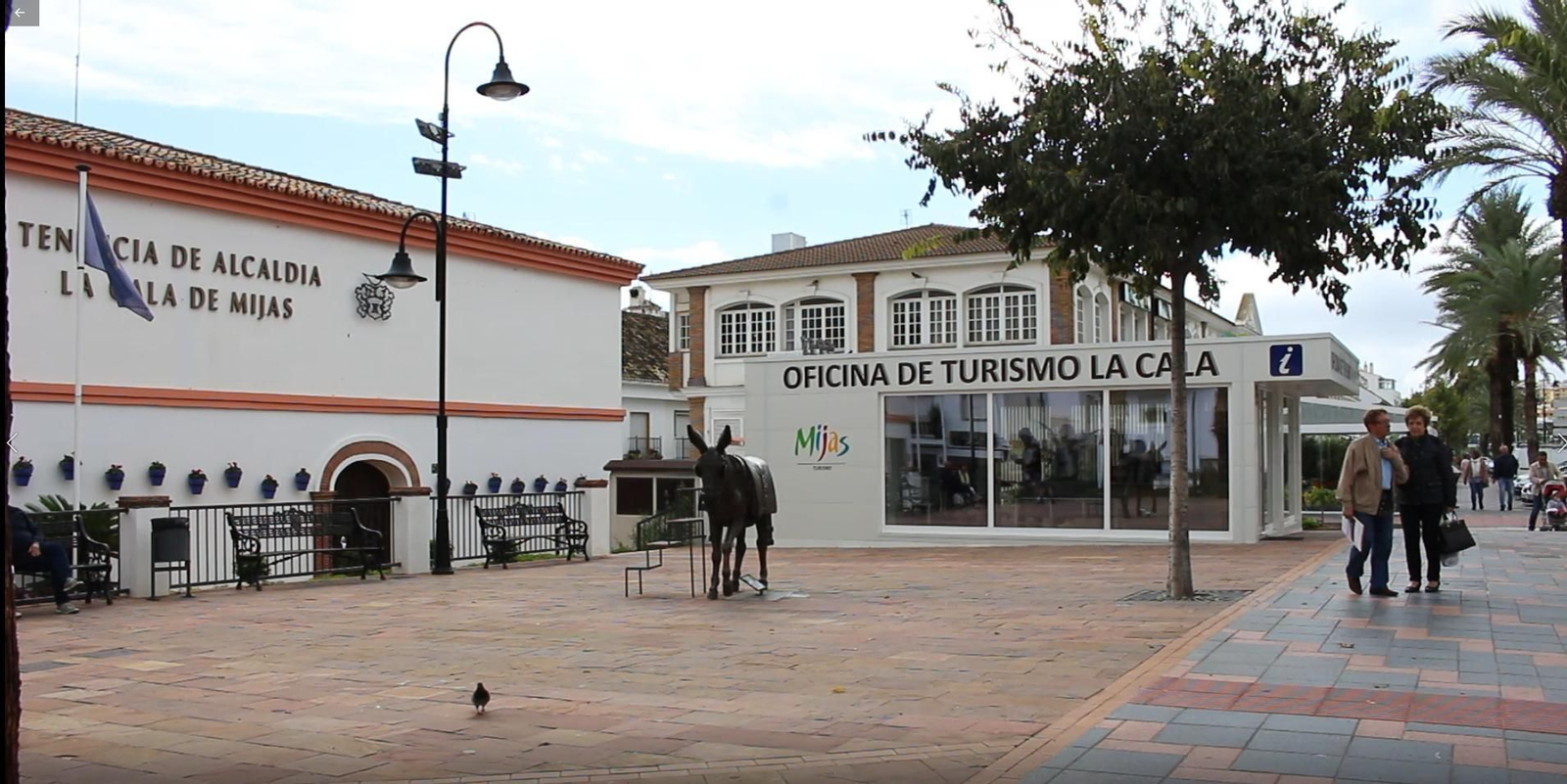 El bulevar de La Cala de Mijas. El bulevar de La Cala de Mijas.