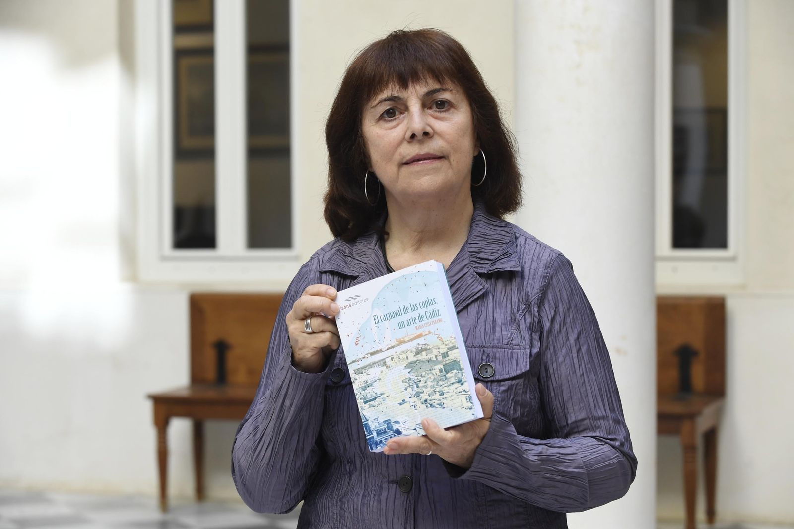 María Luisa Páramo y su 'El Carnaval en las coplas, un arte de Cádiz"
