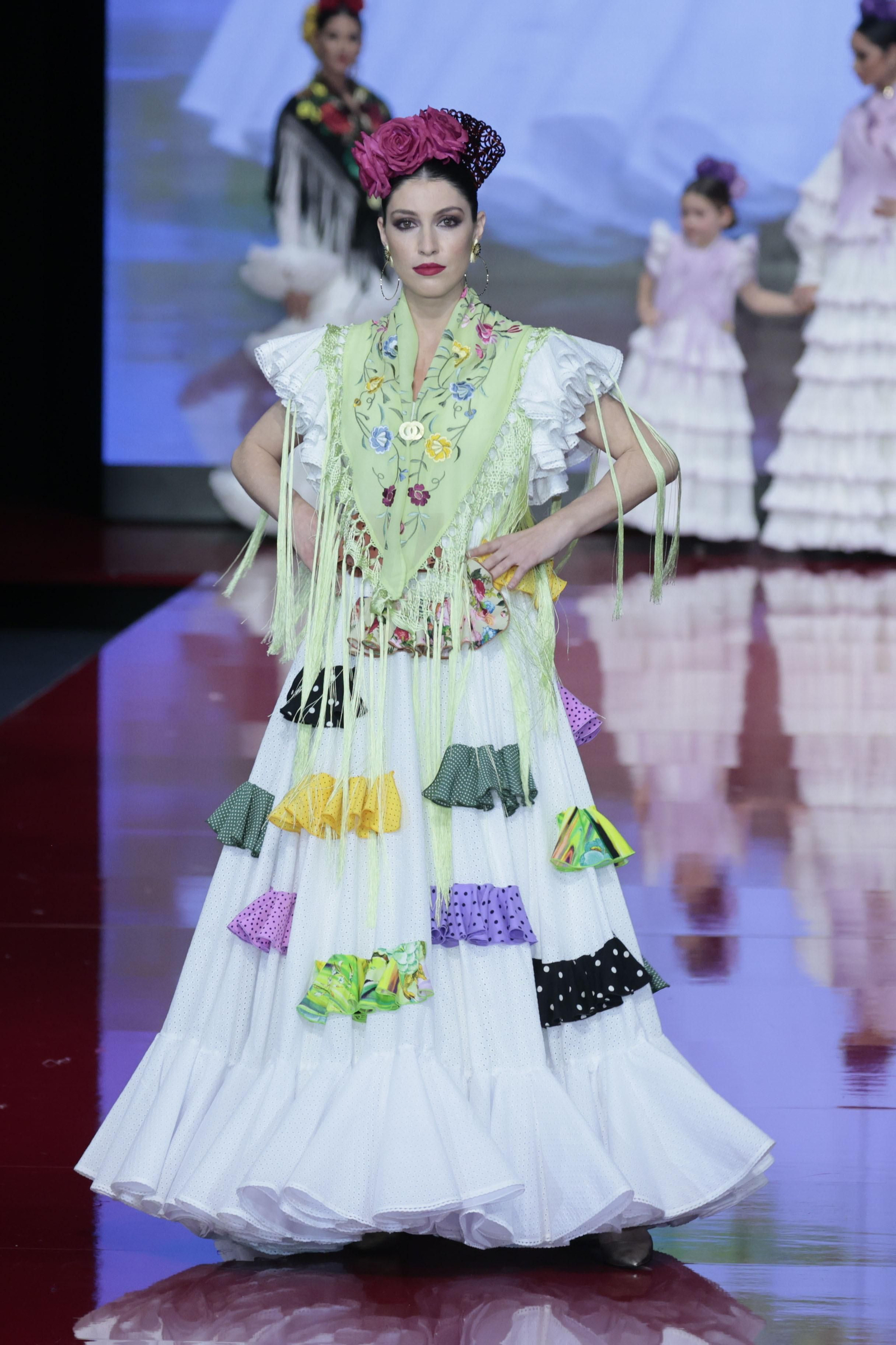 El desfile de Hermanas Serrano en SIMOF 2022, todas las fotos