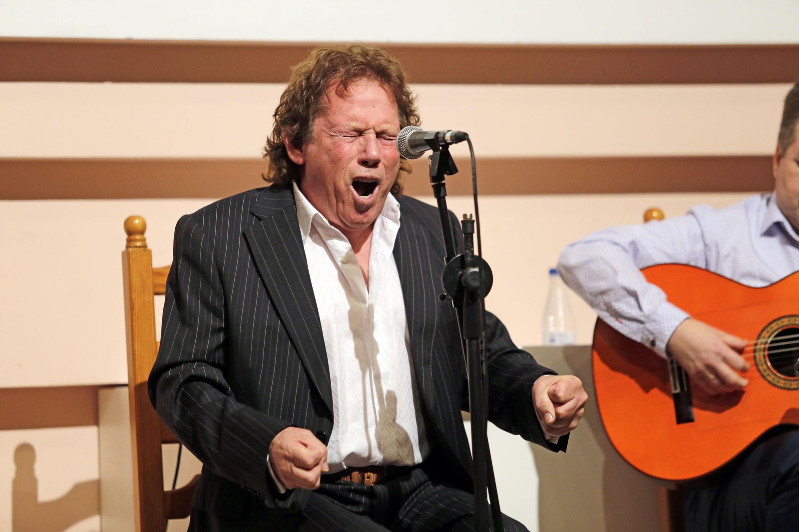 Manolo Simón, durante una de sus actuaciones en Jerez.