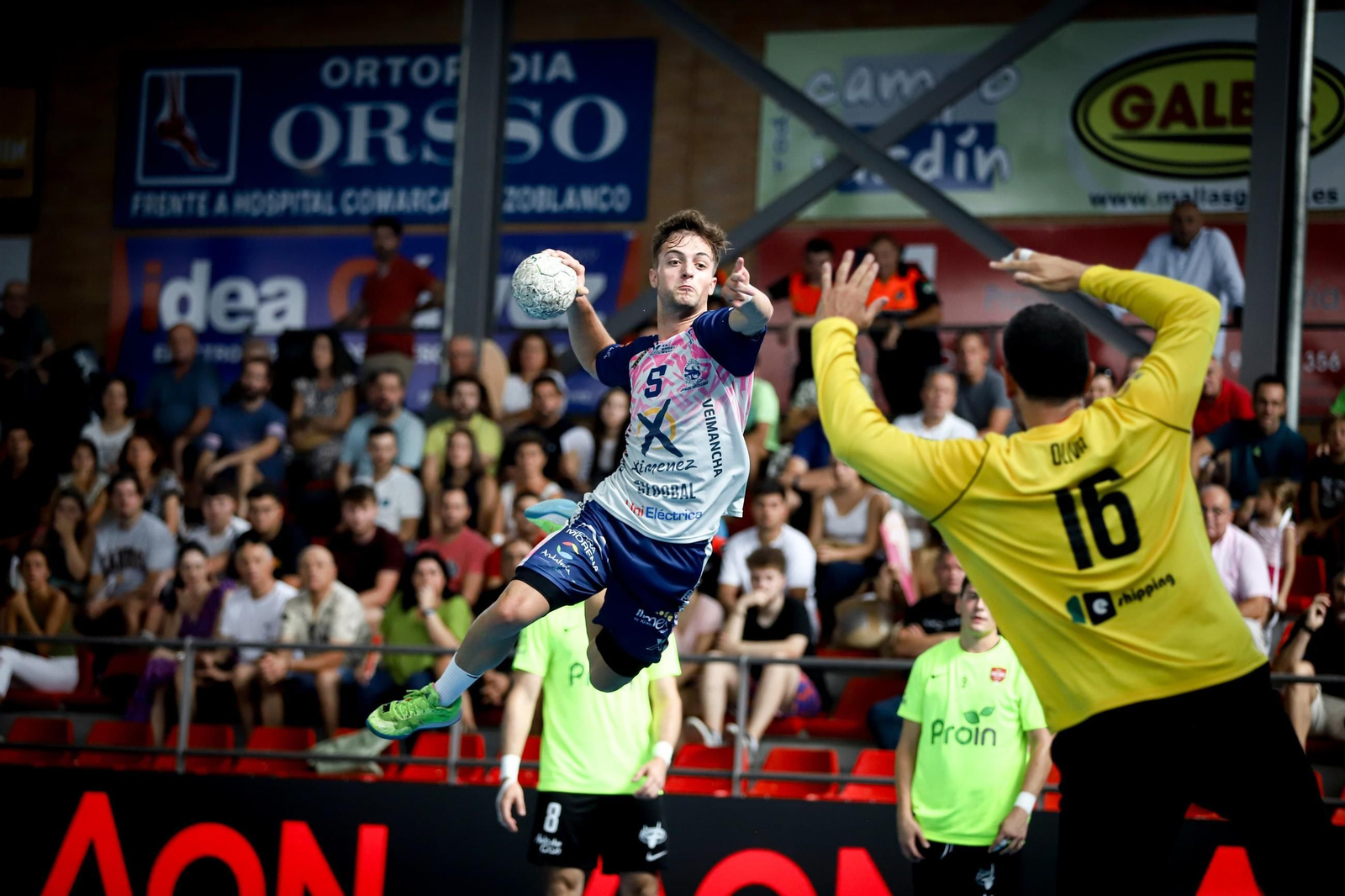 Antonio Cabello, en un partido con el Ángel Ximénez.