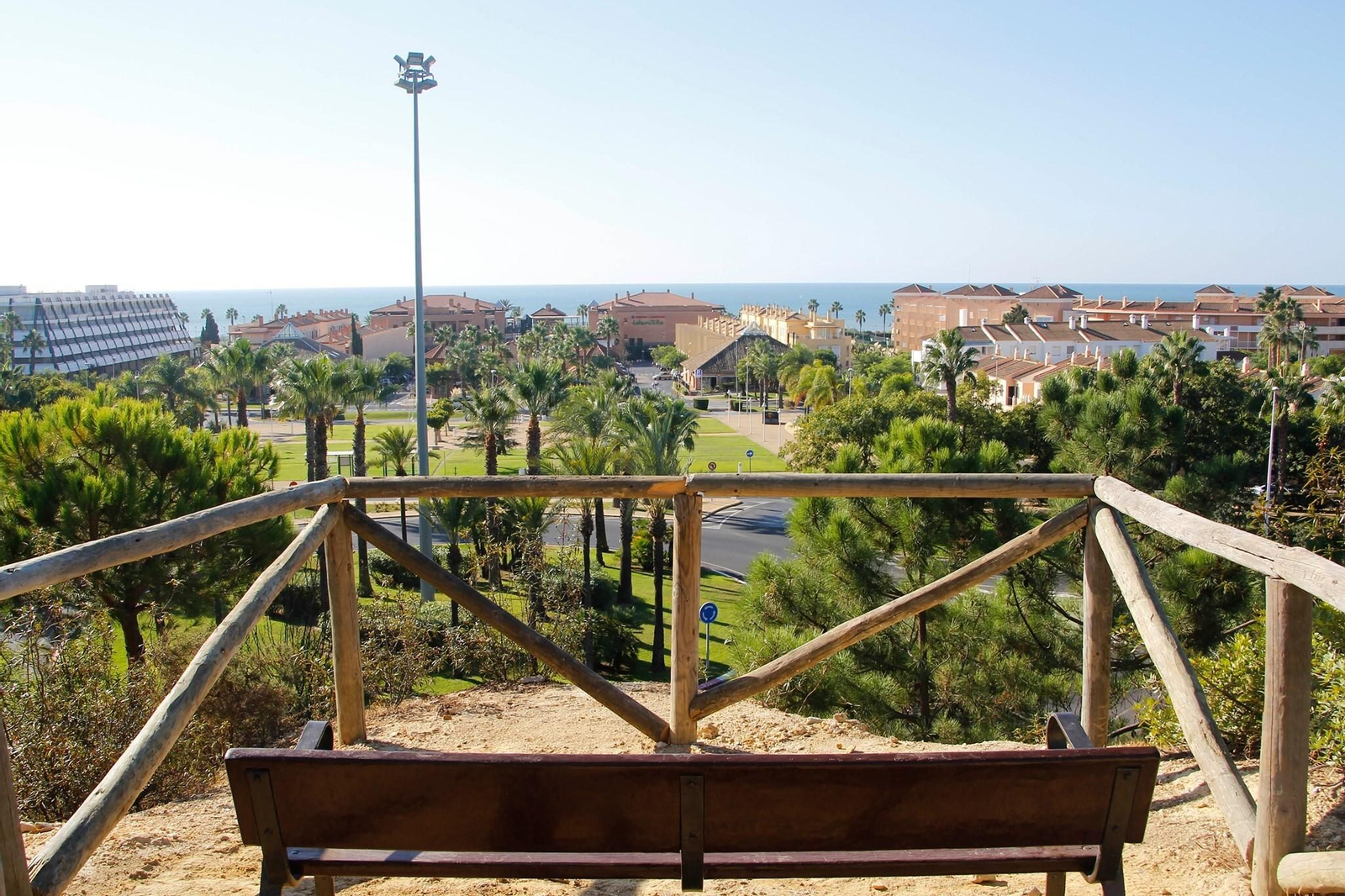 Esta es la playa más bonita de Huelva, según la revista ¡HOLA!