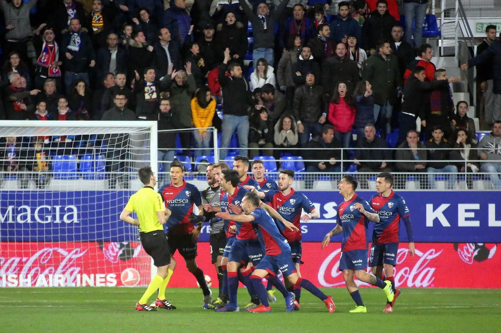 El Huesca-Sevilla, en imágenes