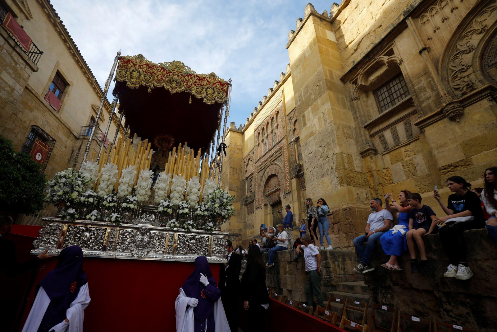 Martes Santo en Córdoba: procesión de la Hermandad de la Agonía