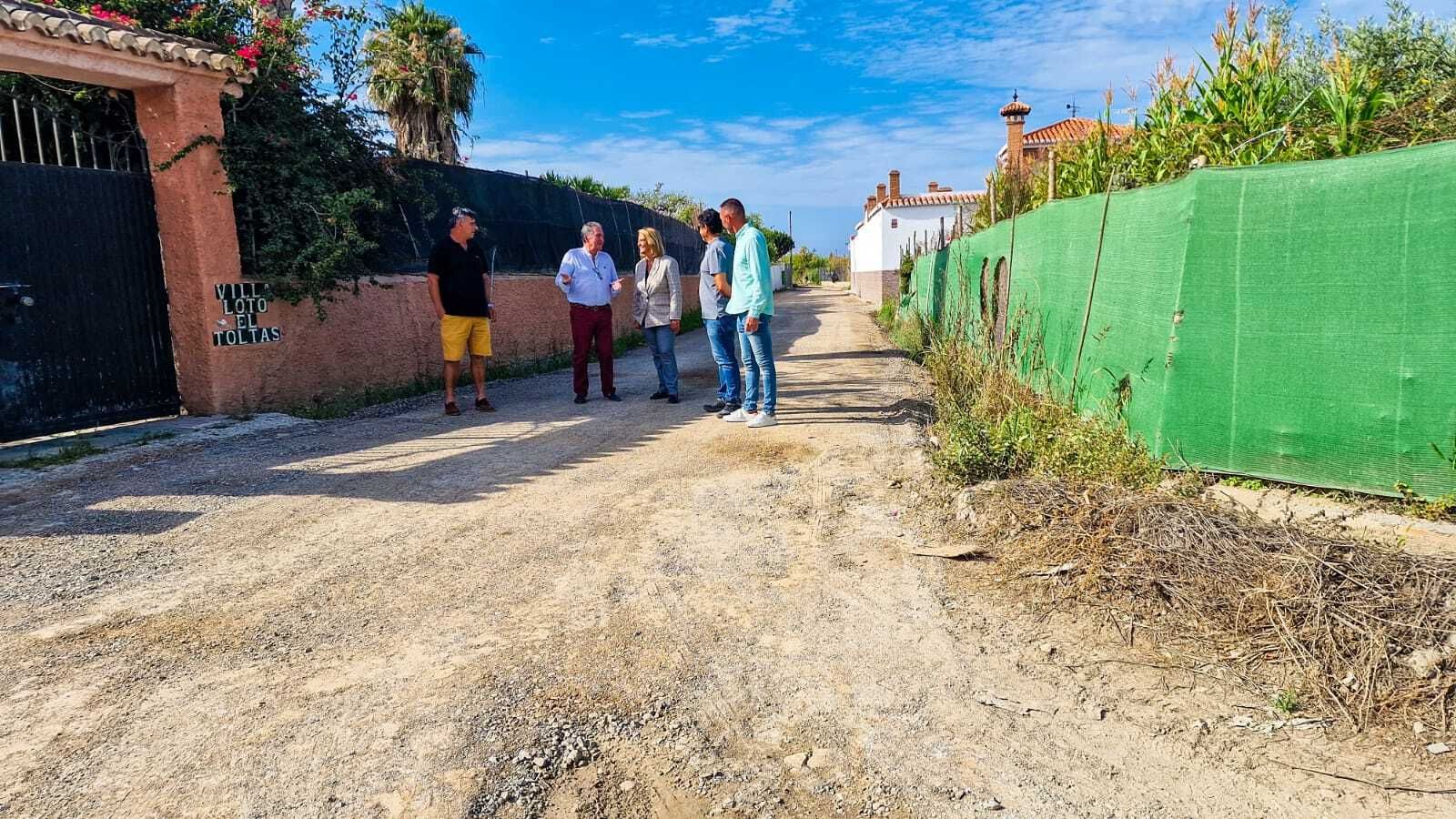Motril mejora el camino rural del Jaul  tras años de abandono