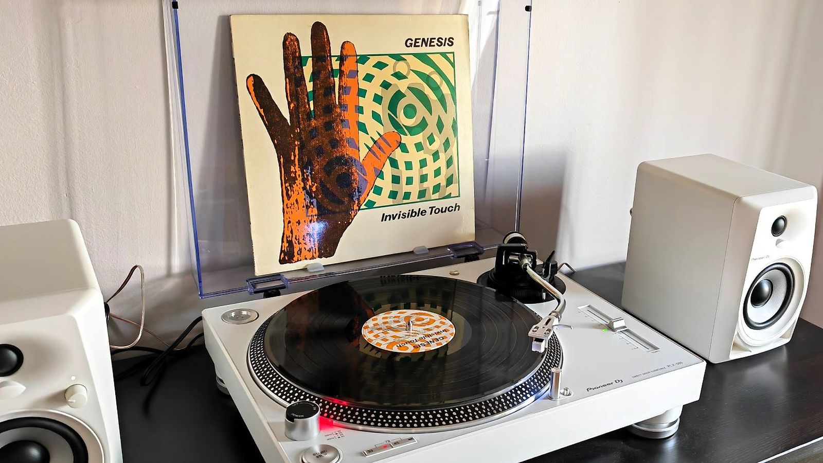 Tocadiscos Pioneer DJ PLX-500 y altavoces DM-40 BT