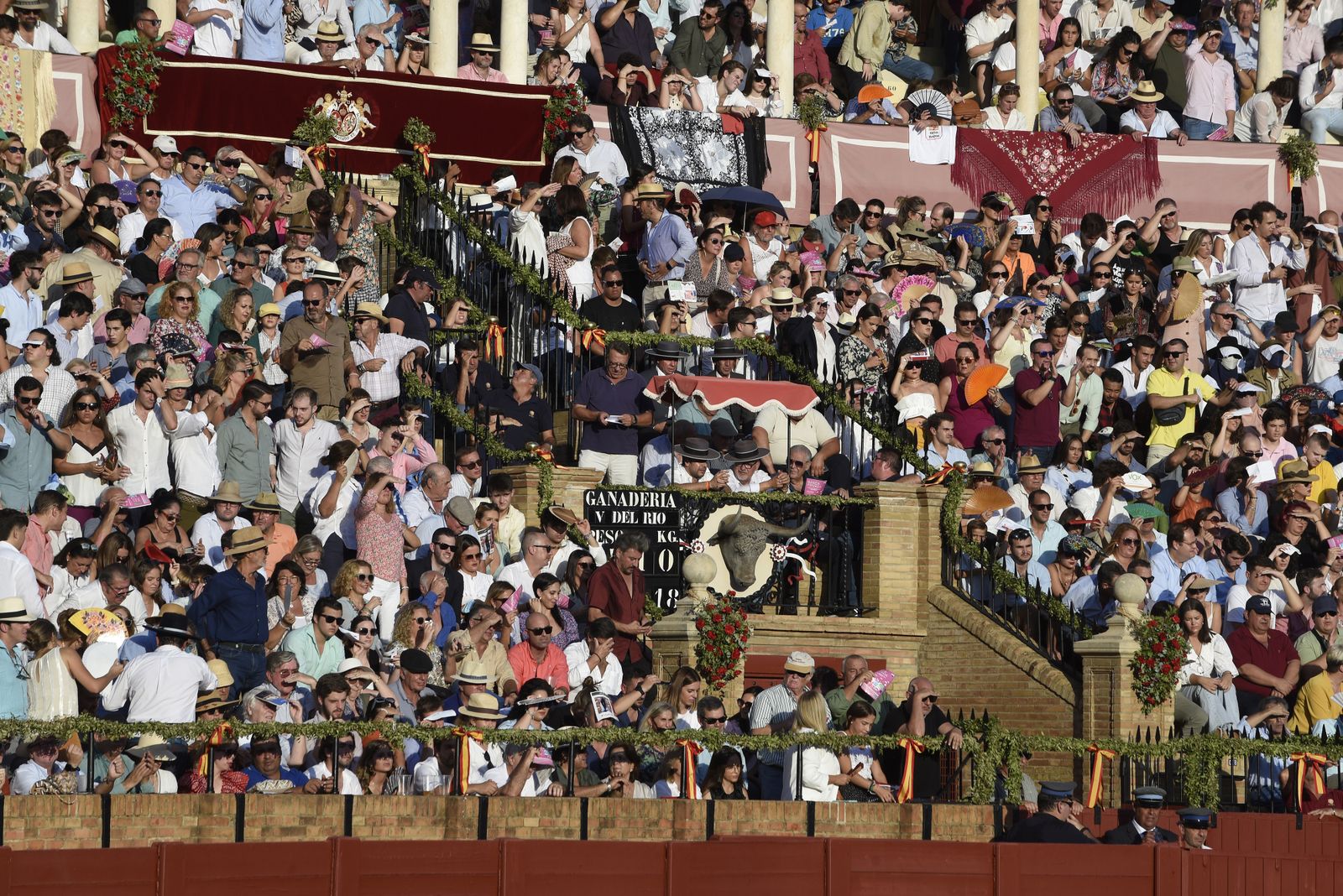 Búscate en el Festival taurino de la Hermandad del Gran Poder