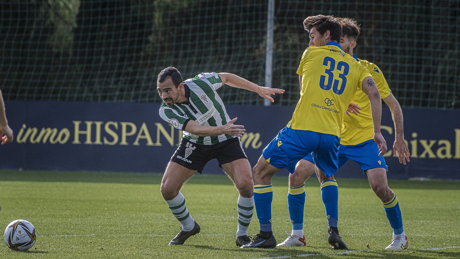 Las imágenes del triunfo del Córdoba CF ante el Cádiz B