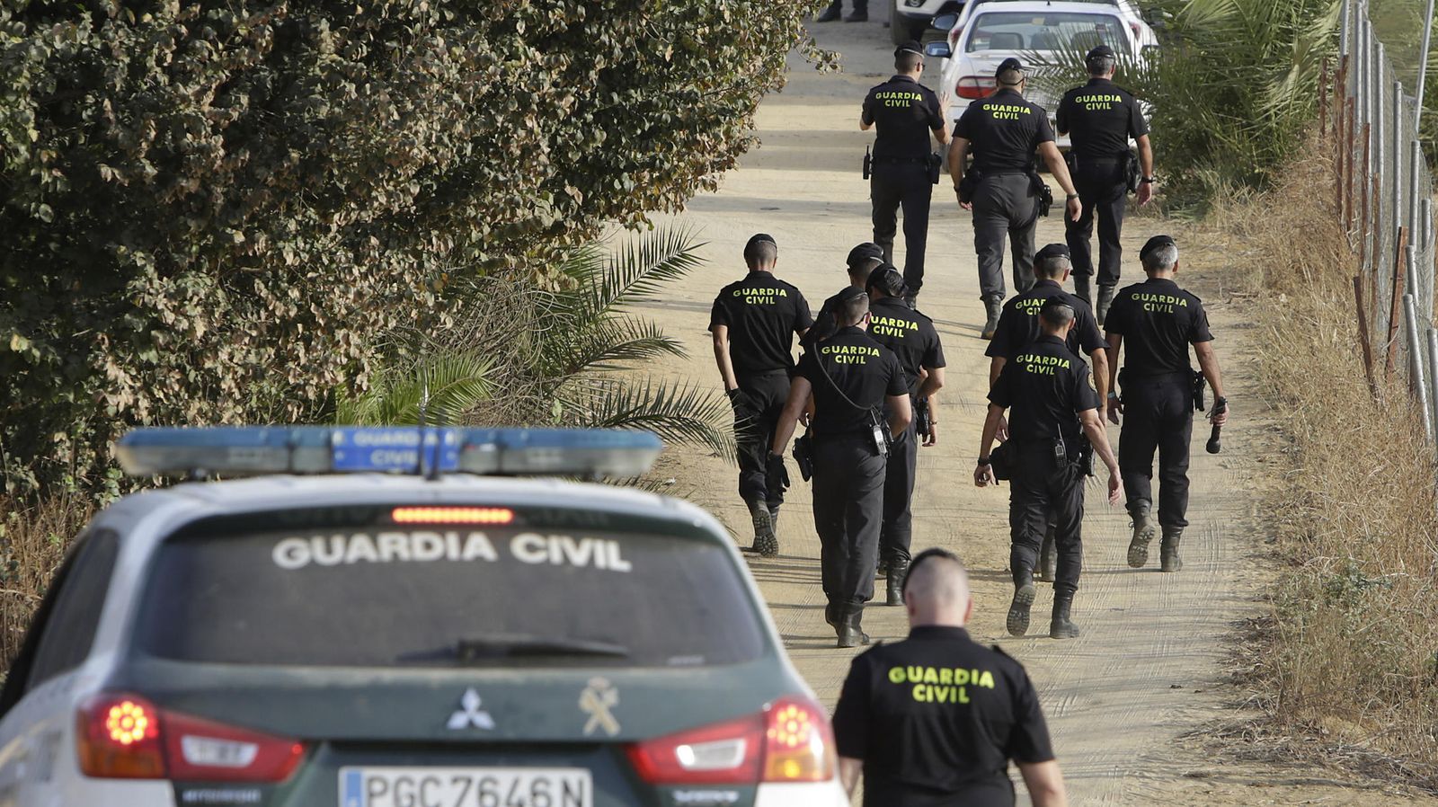 Dispositivo para encontrar a una mujer desaparecida.