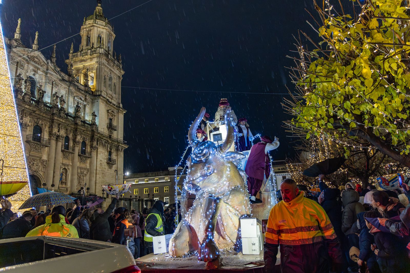 Así vive Jaén la Cabalgata de Reyes Magos: “Jaén, cajita de Navidad mágica” (I)