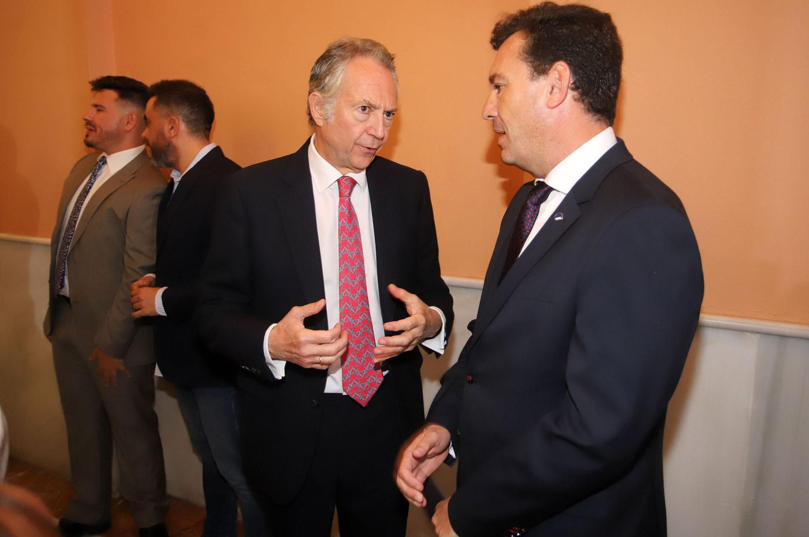 Imágenes de la recepción a los invitados a la gala de los Onubenses del Año