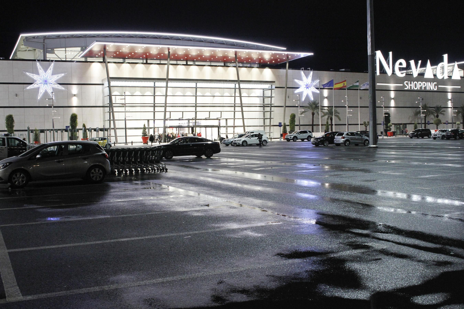 Fiesta en Granada por la apertura del Nevada