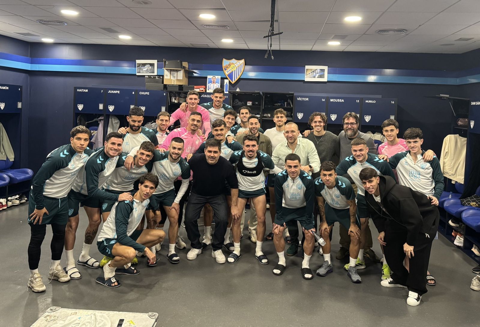 La visita de la AFE al vestuario del Málaga