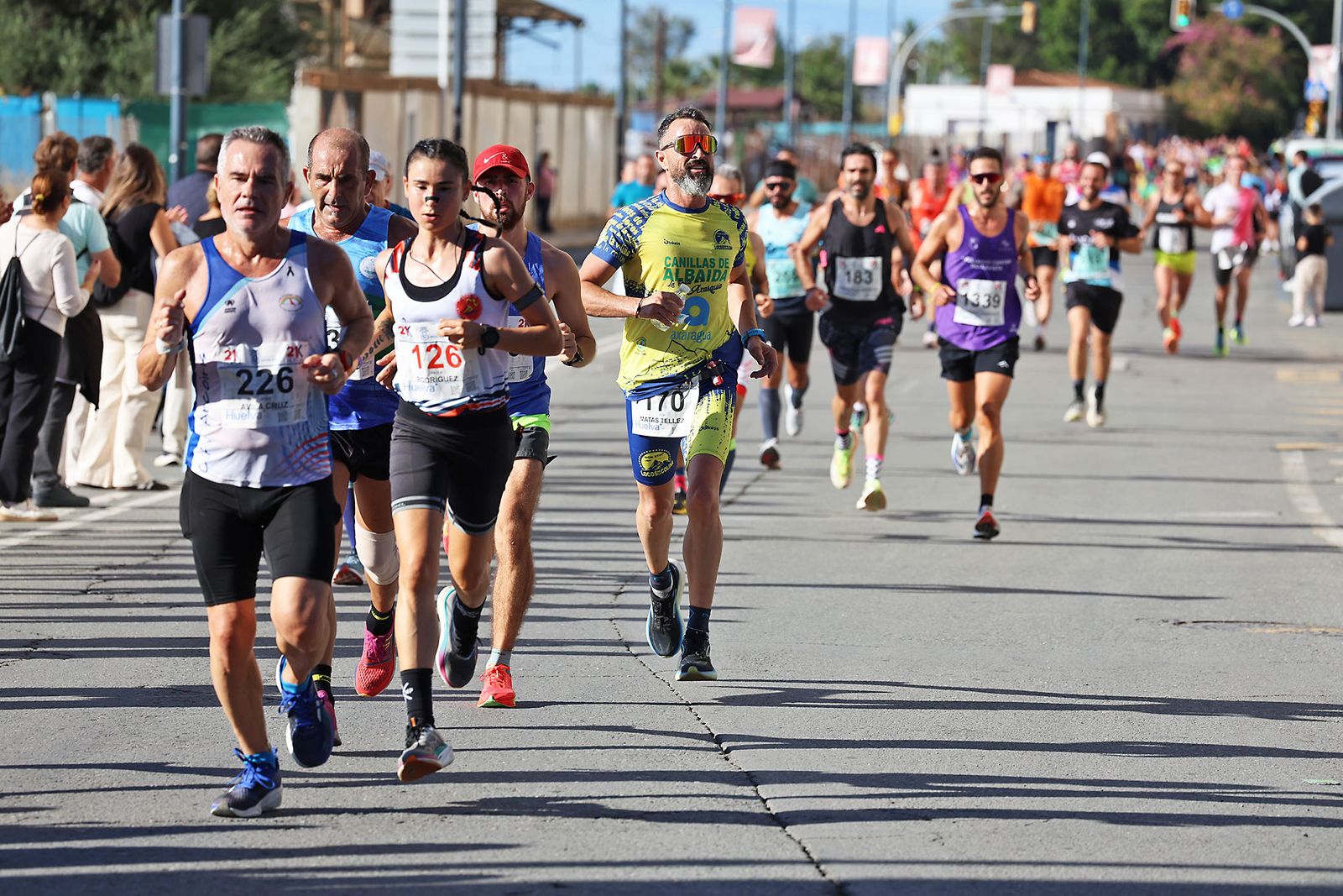 Las mejores imágenes de la carrera 21K Ciudad de Huelva