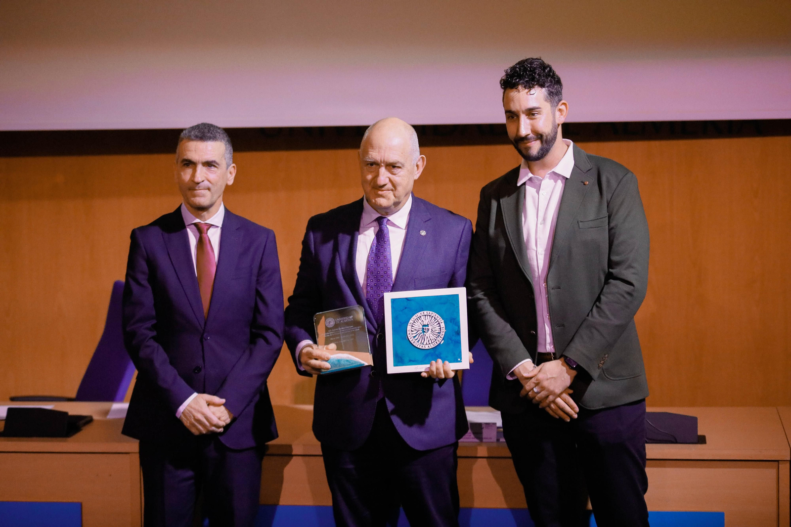 Entrega de distinciones en Salud UAL, en imágenes