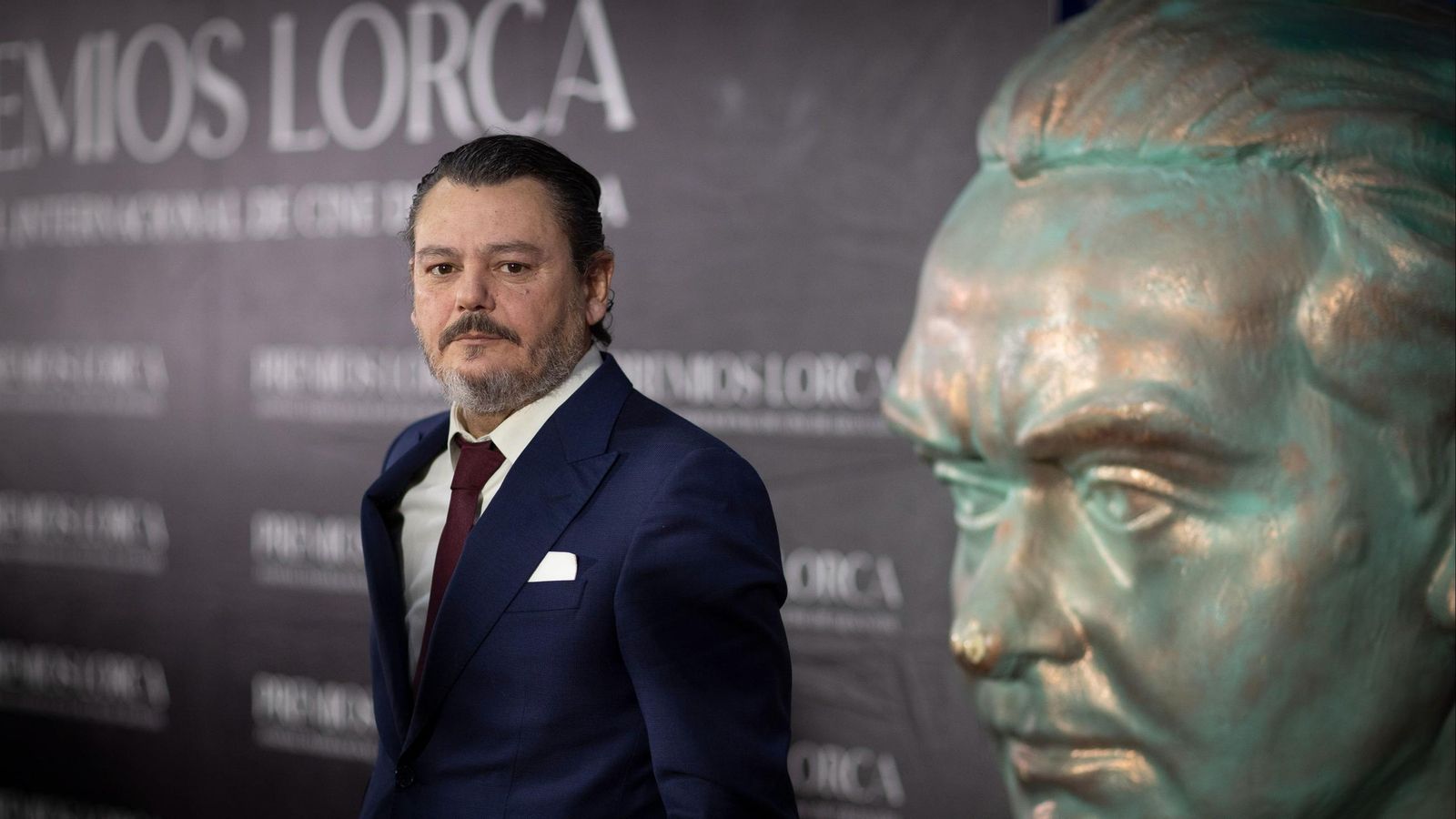 Uno de los invitados en la alfombra roja de la Gala Granadina de los Premios Lorca.