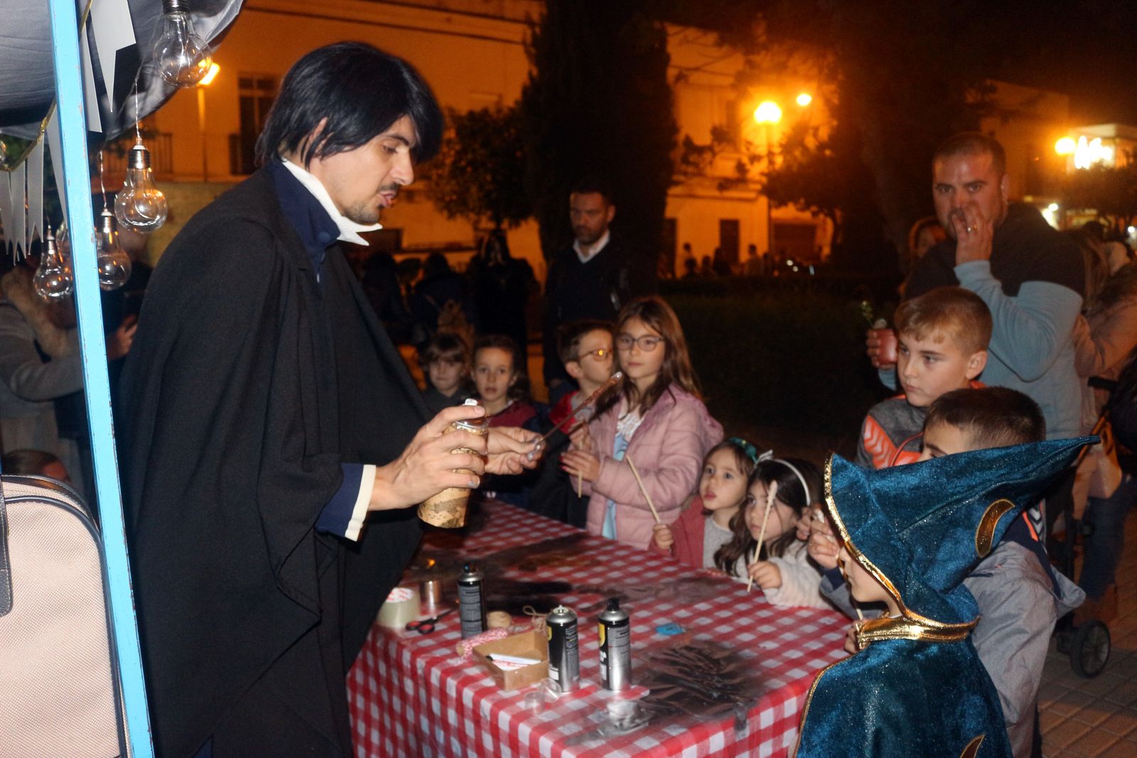 Las imágenes de la Escuela Hogwarts en la Plaza de la Iglesia
