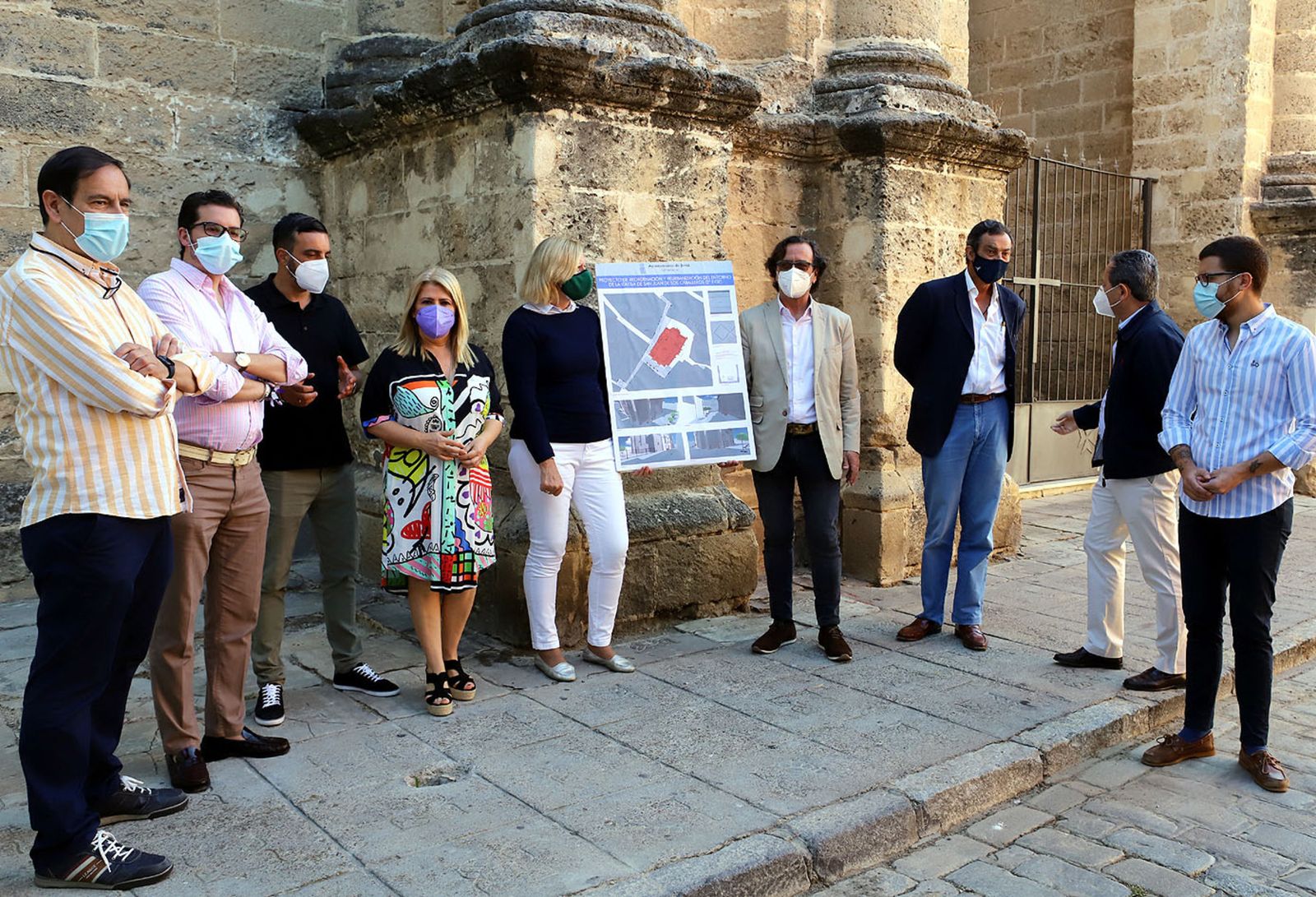 Mamen Sánchez, en una visita anterior a San Juan de los Caballeros.