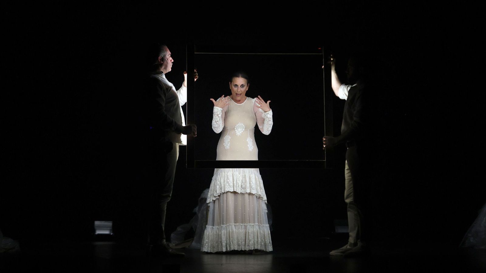 La Lupi con 'Lo Inédito' en el 30 Festival de Jerez