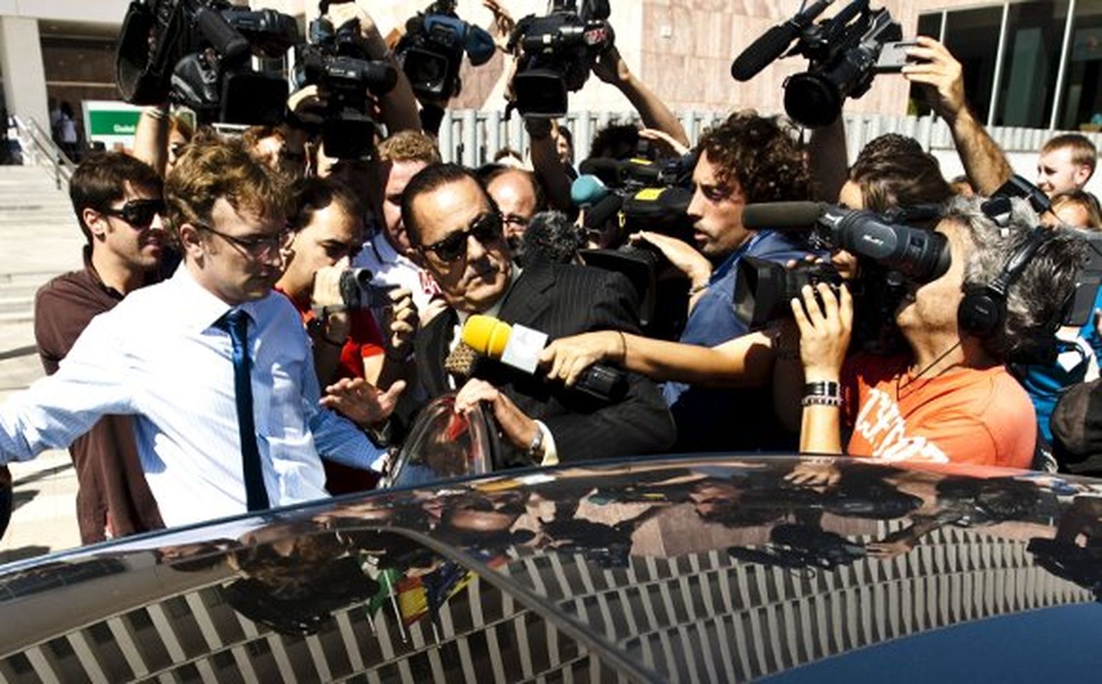 El tribunal pide a las defensas que respeten al juez instructor