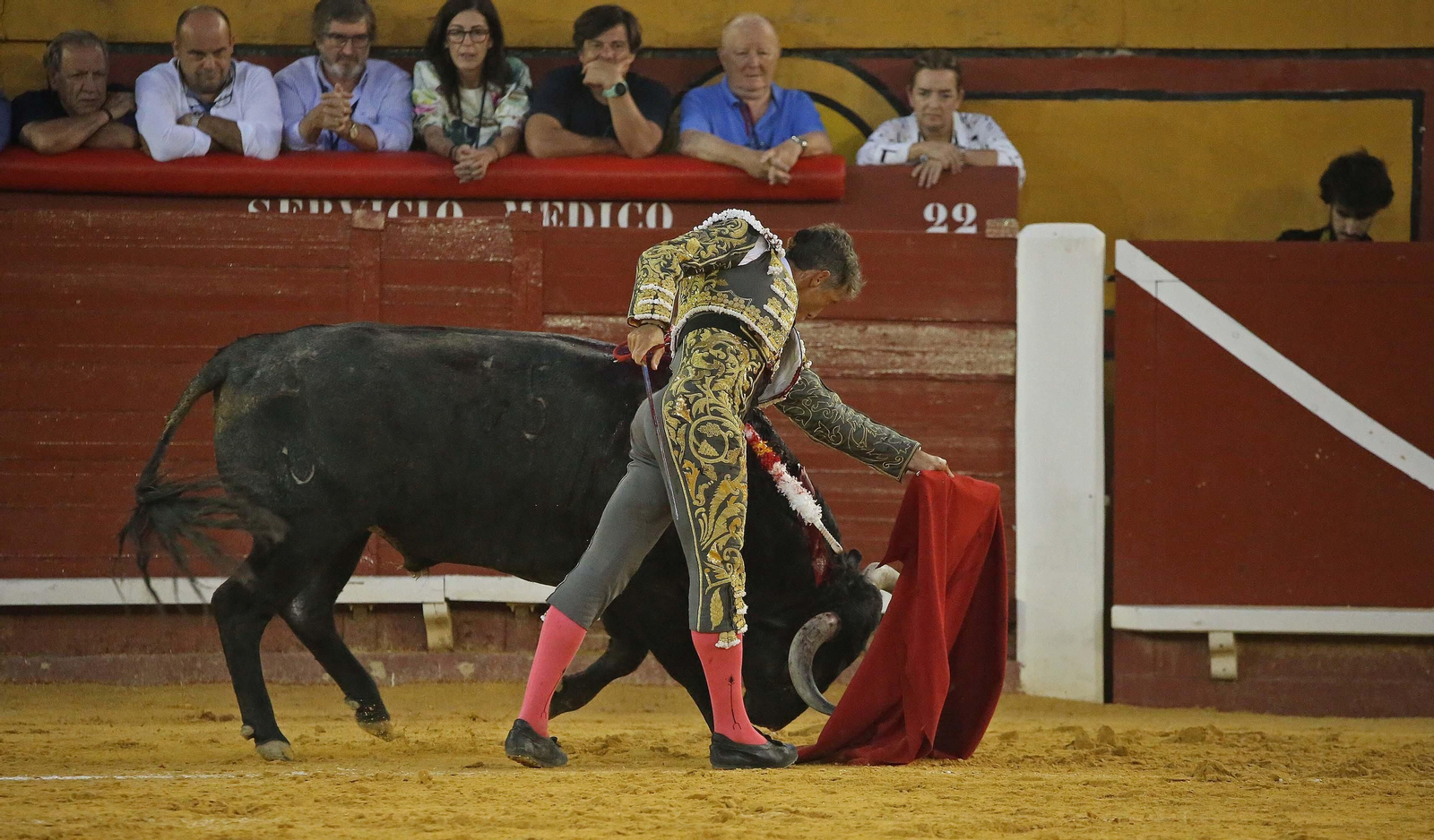 Fotos de la corrida del sábado de la Feria Taurina de Algeciras 2023: Antonio Ferrera, Manuel Escribano y Miguel Ángel Pacheco