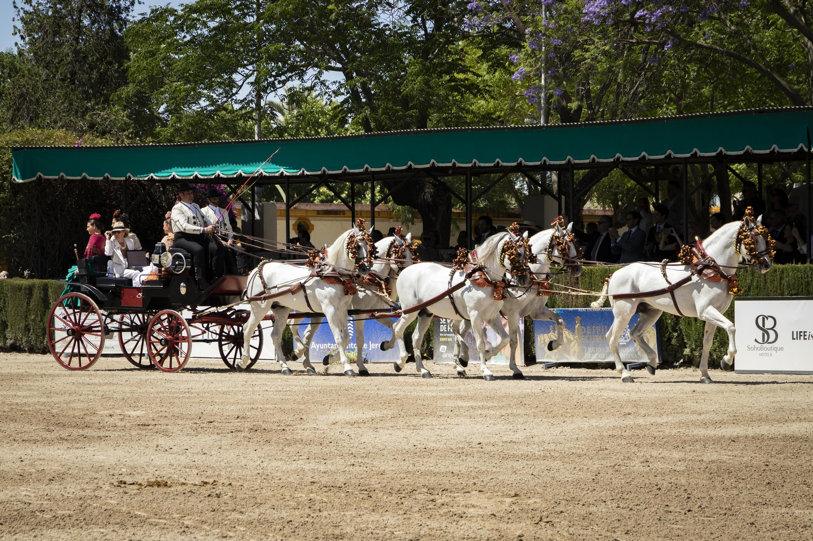 Puro espectáculo en el Concurso de Enganches de la Feria del Caballo de Jerez