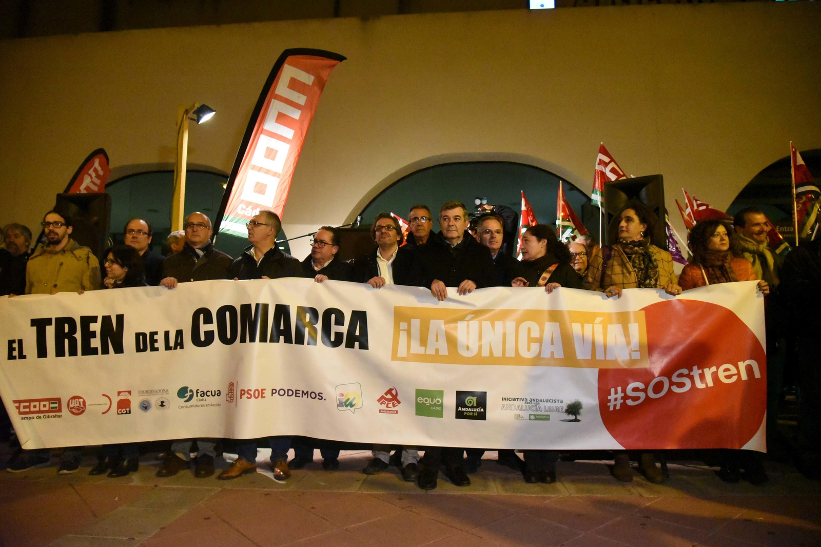 Concentración de la Plataforma en Defensa del Ferrocarril en Algeciras