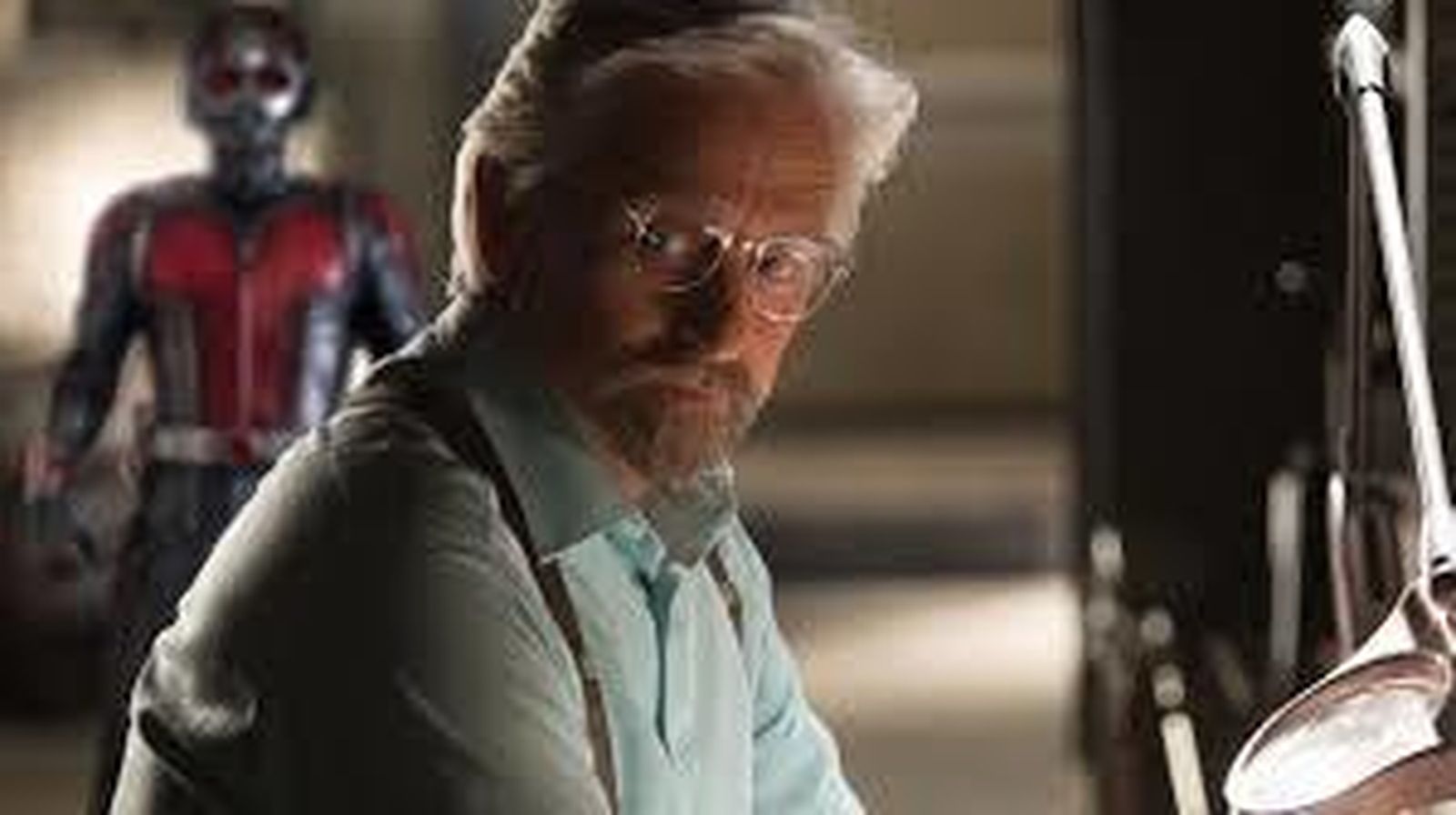 Michael Douglas en su última película 'Ant Man y la avispa'