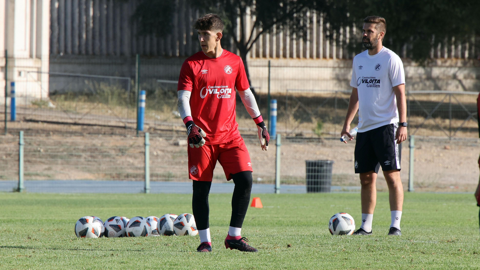 Imágenes del primer entrenamiento de pretemporada del Xerez DFC