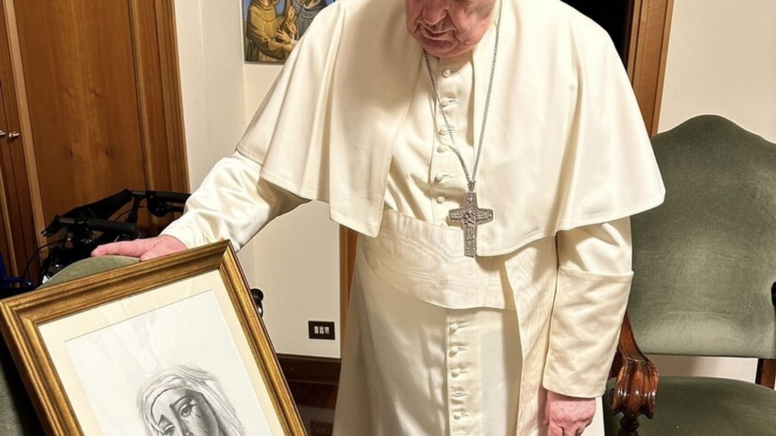 El Papa Francisco con el cuadro de la Virgen de Guadalupe.