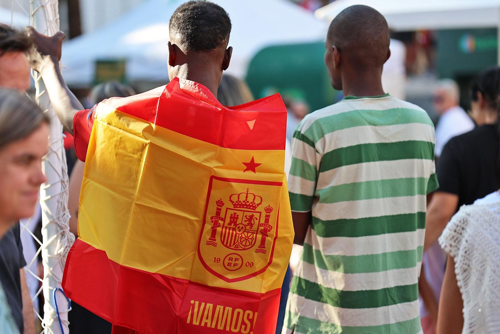 Imágenes de la Fan zone en Huelva de la Final de la Eurocopa entre Inglaterra y España Imágenes de la Fan zone en Huelva de la Final de la Eurocopa entre Inglaterra y España