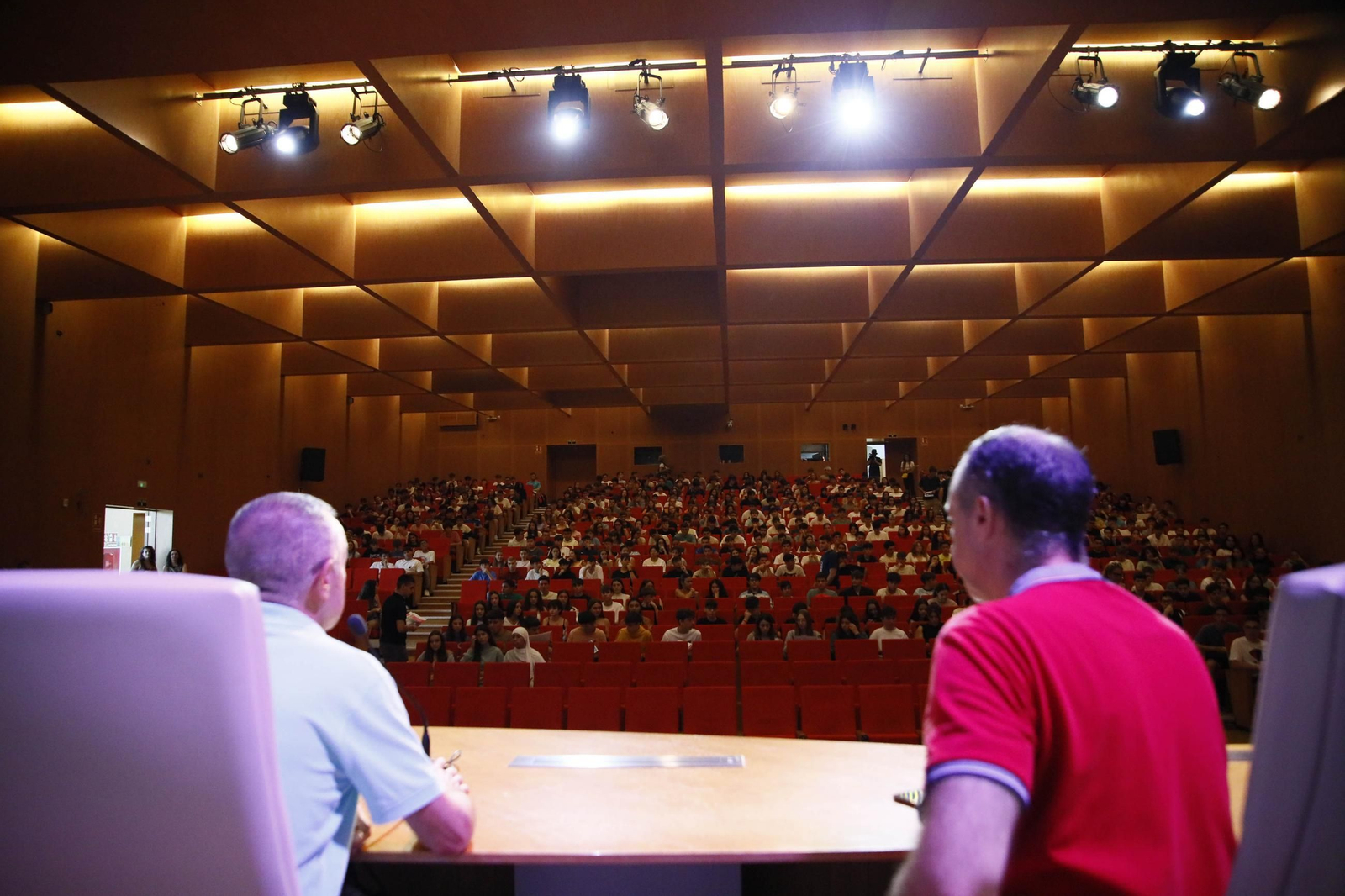 La IX Edición del concurso en resolución de problemas matemáticos Indalmat de Almería, en imágenes