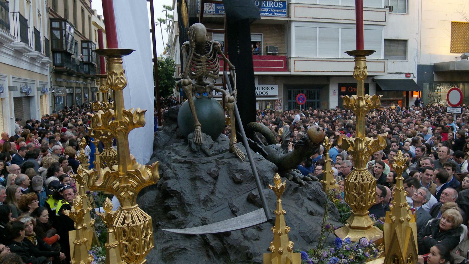 La Canina. Símbolo inequívoco del final de la fiesta.