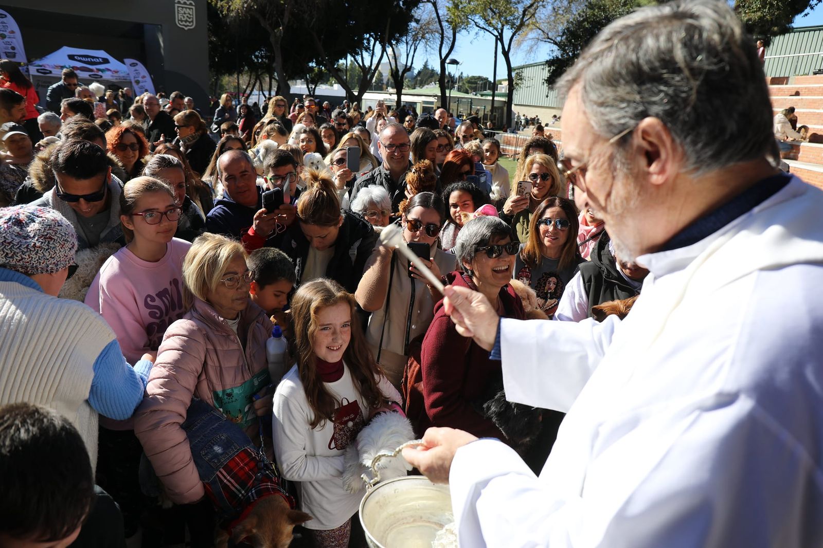 Bendición de mascotas por San Antón en San Fernando