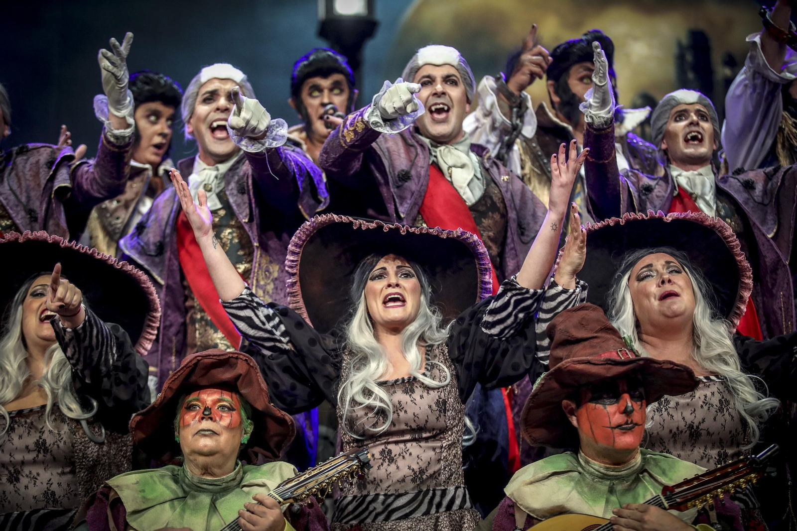 Coro Al sonar las doce