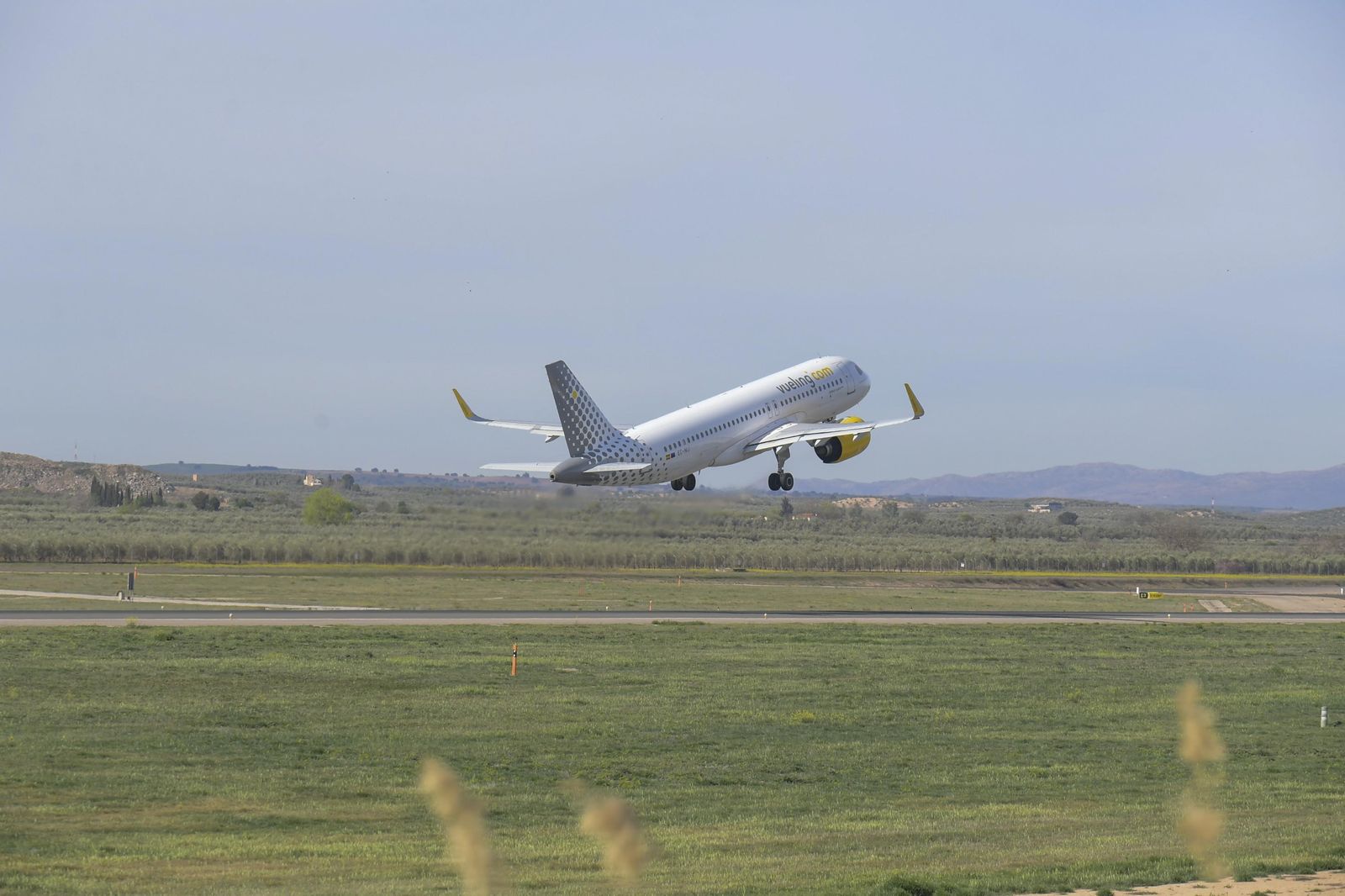 Imagen del despegue de un avión en el Aeropuerto de Granada-Jaén